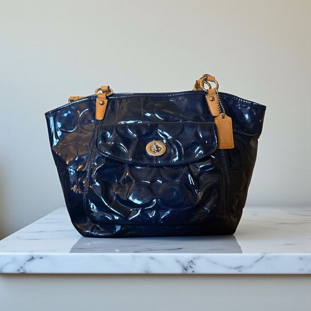 Coach Navy Blue Patent Leah Tote Bag Embossed Signature C Leather Trim - Picture 2 of 16